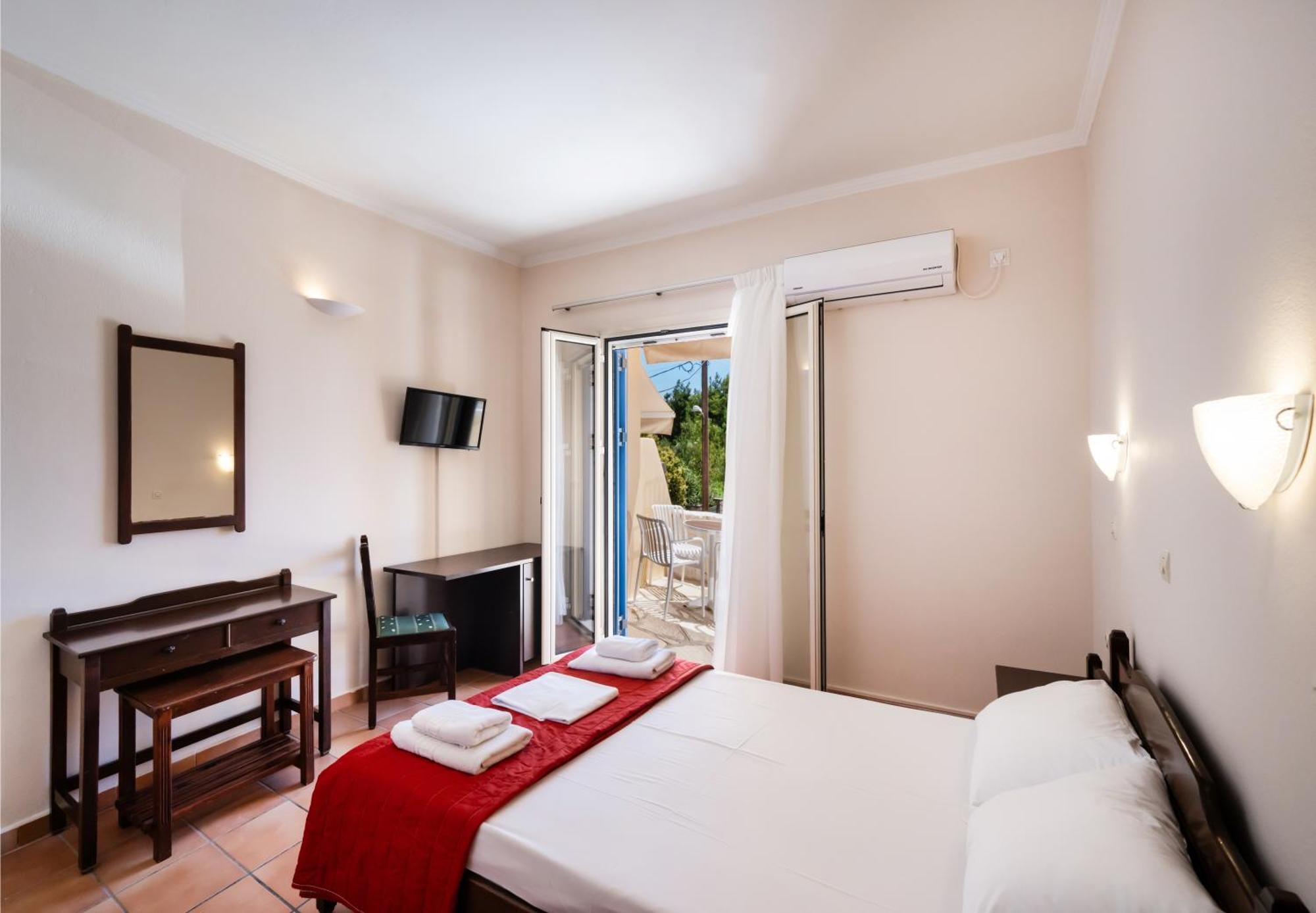 Ionio Hotel Nikiána Eksteriør bilde
